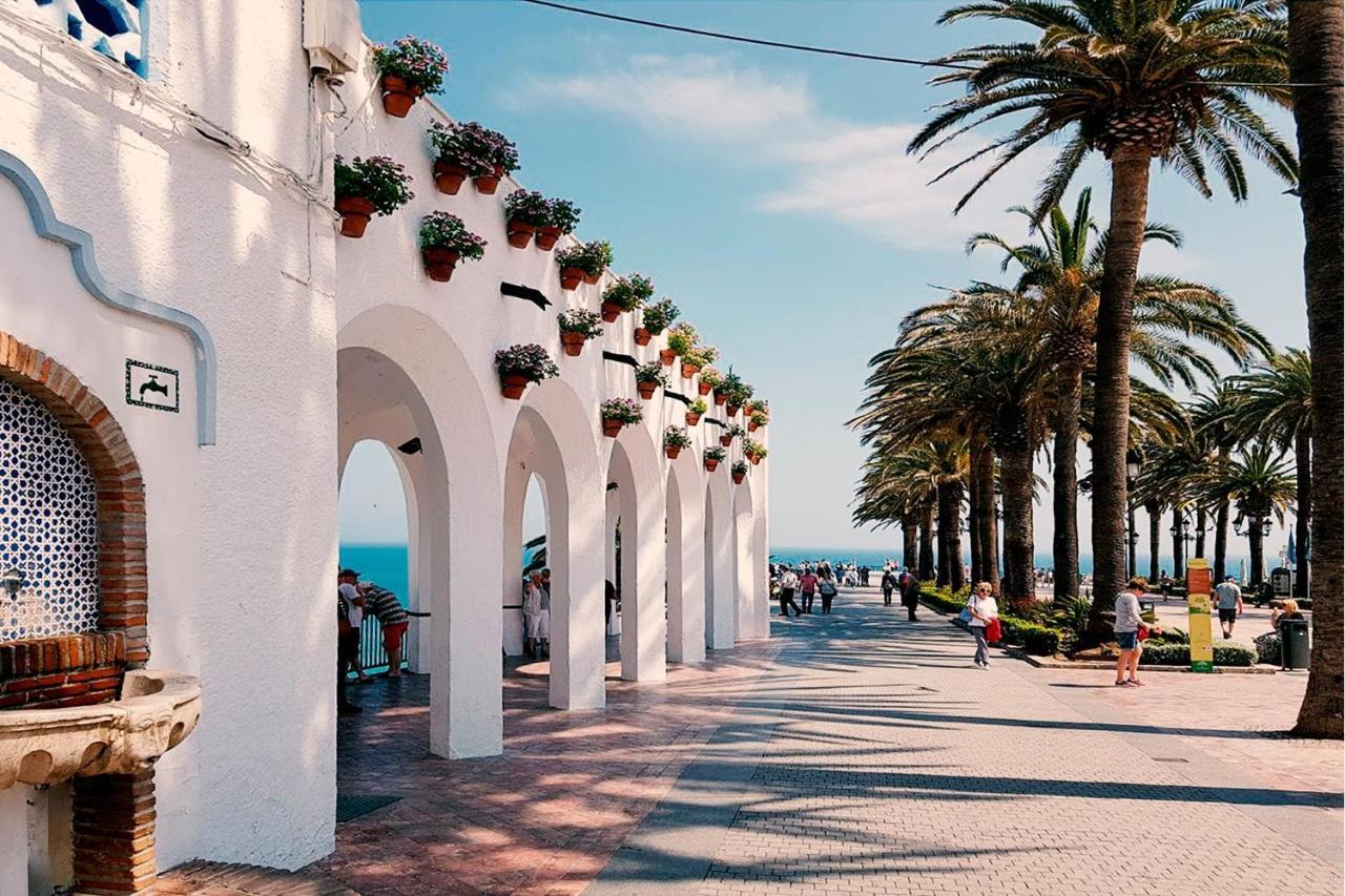 Capistrano Village, 1 bedroom + free wi-fi Nerja Esterno foto